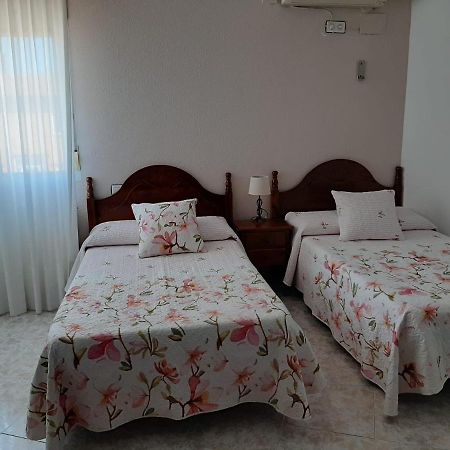 Hostal Restaurante El Abad Abadia Luaran gambar